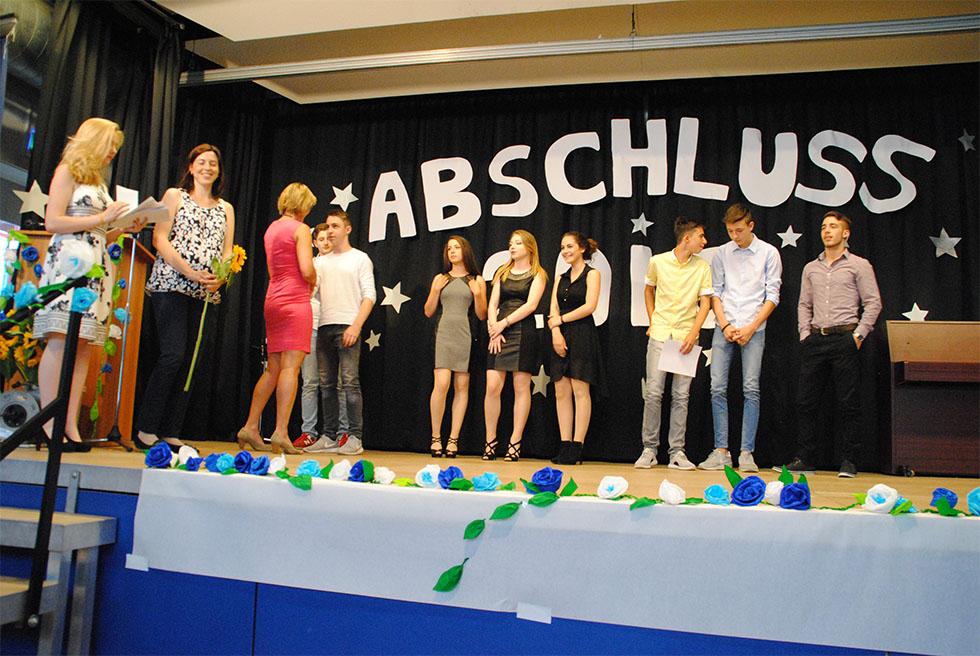 Abschlussfeier 9-10 8 - Hermann-Ehlers-Schule Wiesbaden