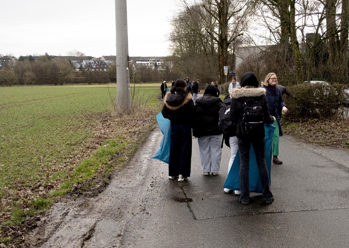 26 02 17 Müll 1 hermann-ehlers-schule-wiesbaden